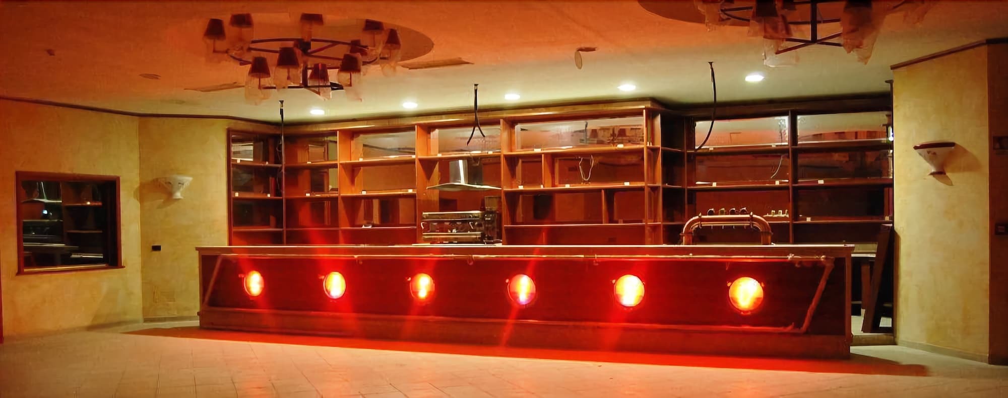 Hotel Centrale Sabaudia Buitenkant foto